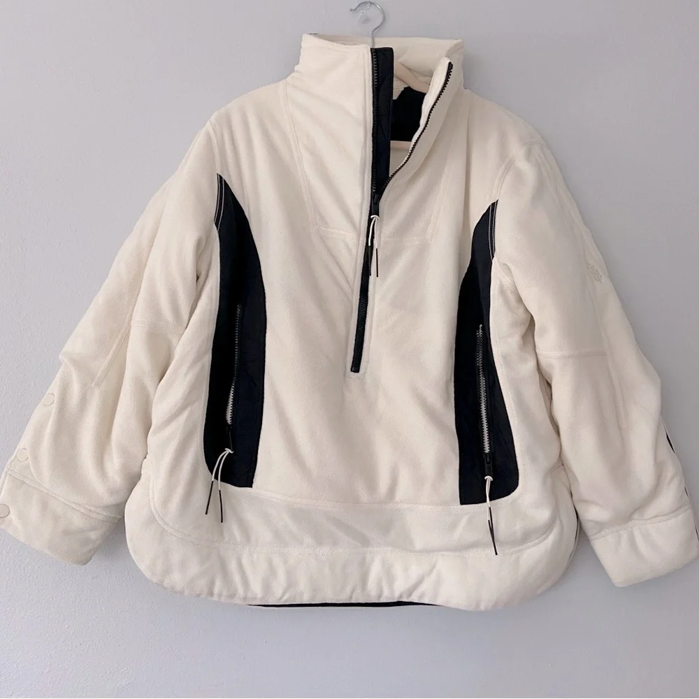 NWOT Free People Movement Climber Fleece Pullover Jacket Ivory and Black